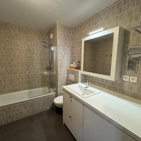Lägenhet Loges Blanches B101 Roca Immobilier *